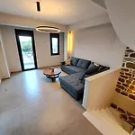 Vakantiehuis Myrtia I Luxury Seaside Retreat