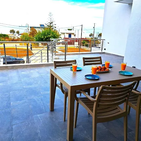Myrtia I Luxury Seaside Retreat